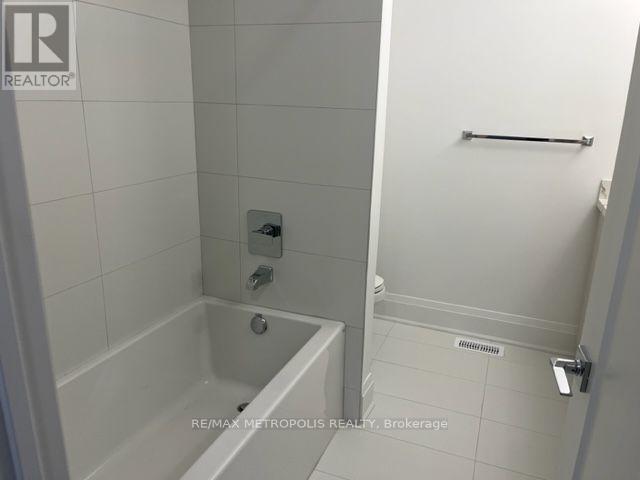 17 Vern Robertson Gate, Uxbridge, Ontario L9P 0R9 - Photo 7 - N13676994