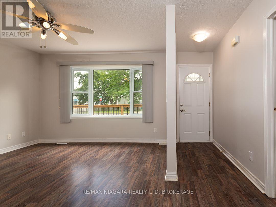 406 Dieppe Street, Welland, Ontario  L3B 4V4 - Photo 4 - X13676874