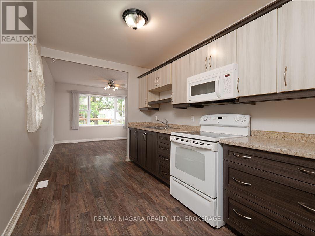 406 Dieppe Street, Welland, Ontario  L3B 4V4 - Photo 7 - X13676874