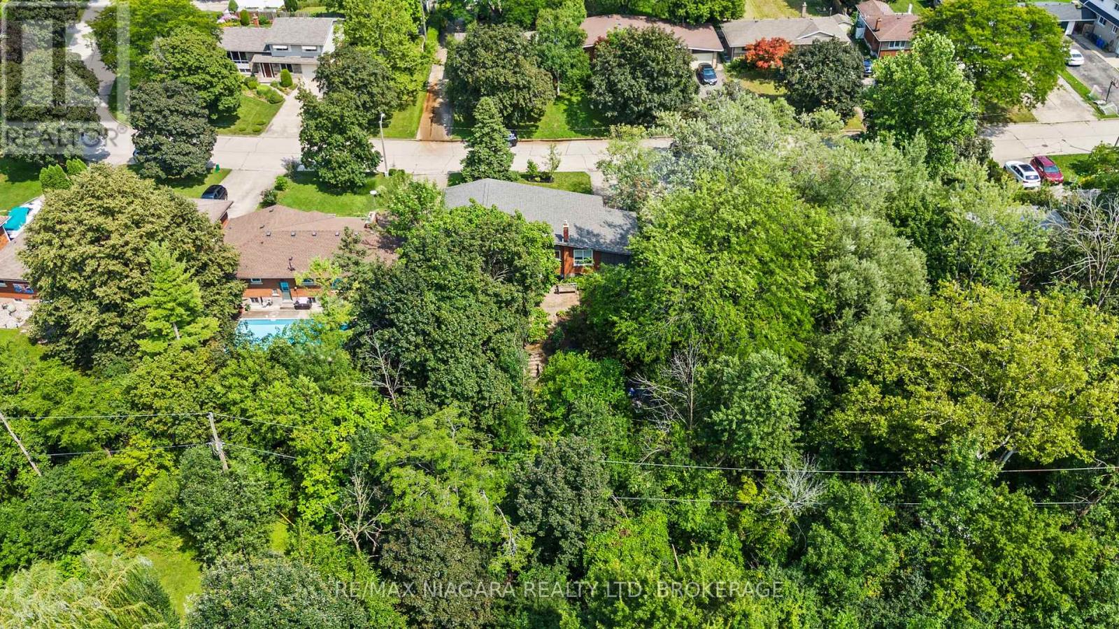 8 Cullen Drive, St. Catharines, Ontario  L2T 3H1 - Photo 31 - X13676938