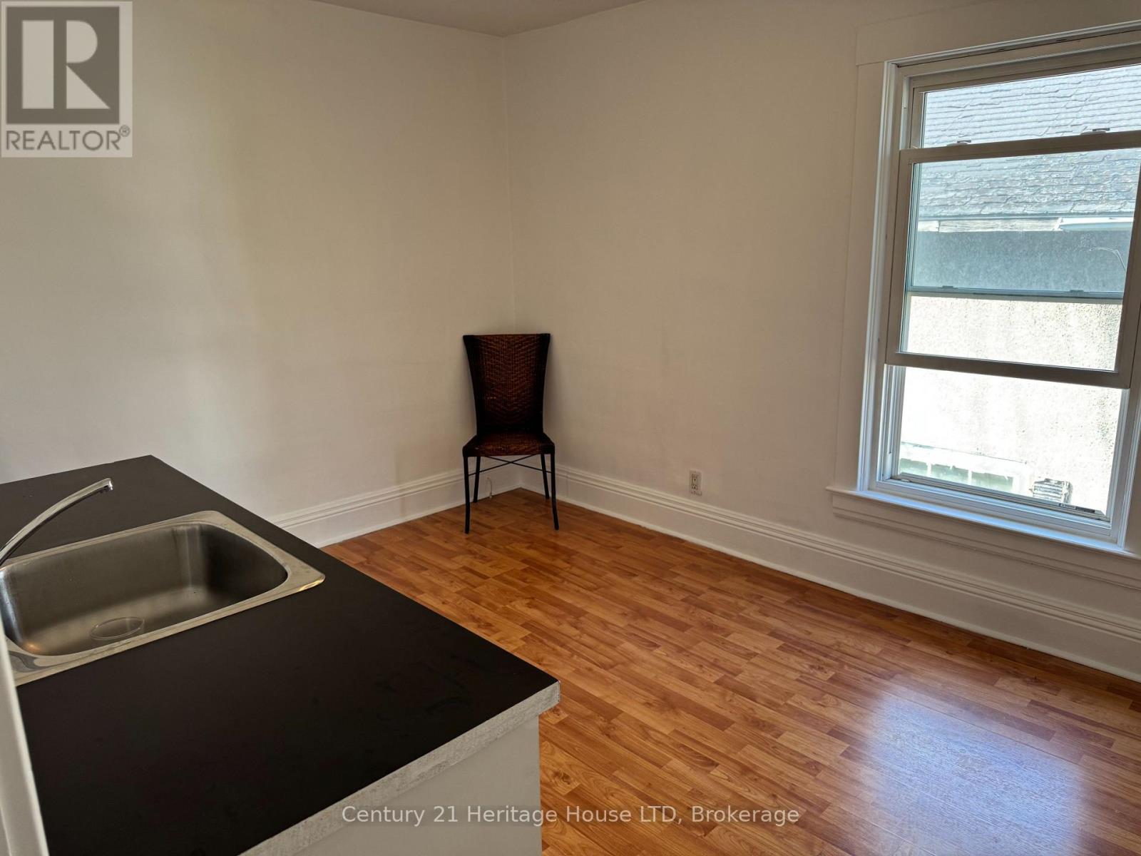 2nd Floor - 355 Ridge Road N, Fort Erie, Ontario  L0S 1N0 - Photo 12 - X13677030
