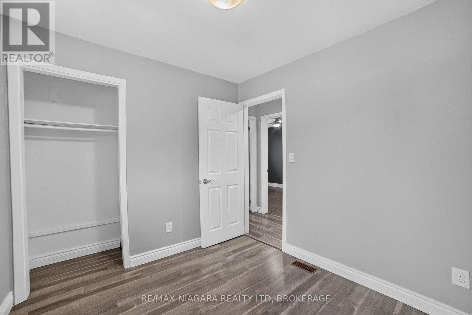 4240 Brookdale Drive, Niagara Falls, Ontario  L2H 2B5 - Photo 19 - X13677090