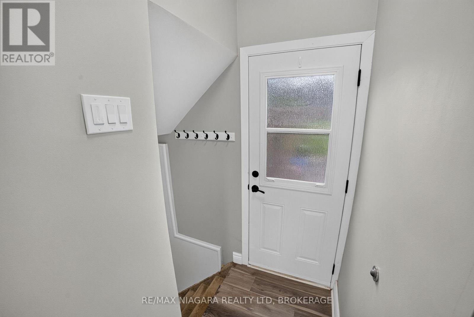4240 Brookdale Drive, Niagara Falls, Ontario  L2H 2B5 - Photo 37 - X13677090