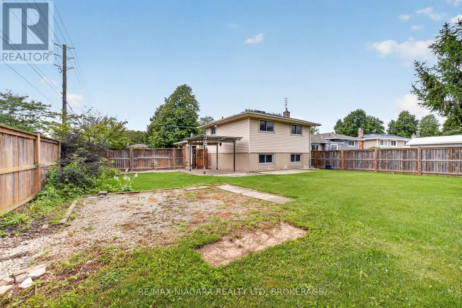 4240 Brookdale Drive, Niagara Falls, Ontario  L2H 2B5 - Photo 42 - X13677090