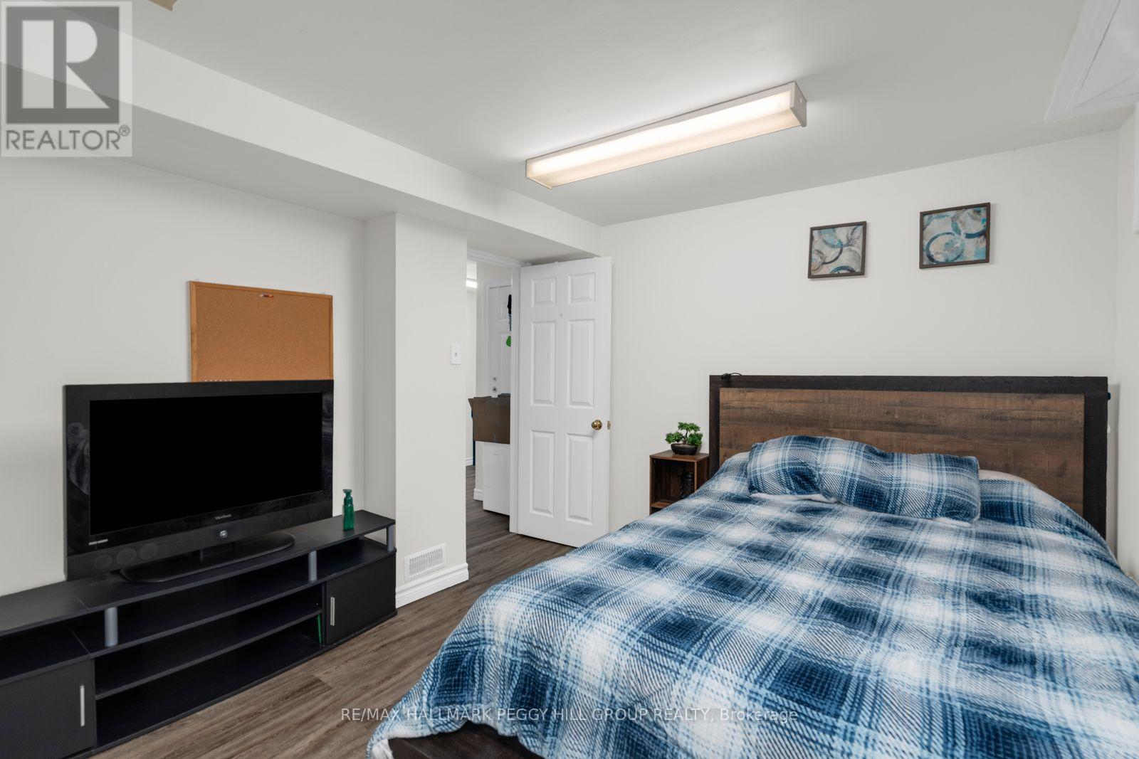 187 Johnson Street, Barrie, Ontario L4M 5Y9 - Photo 16 - S13676920