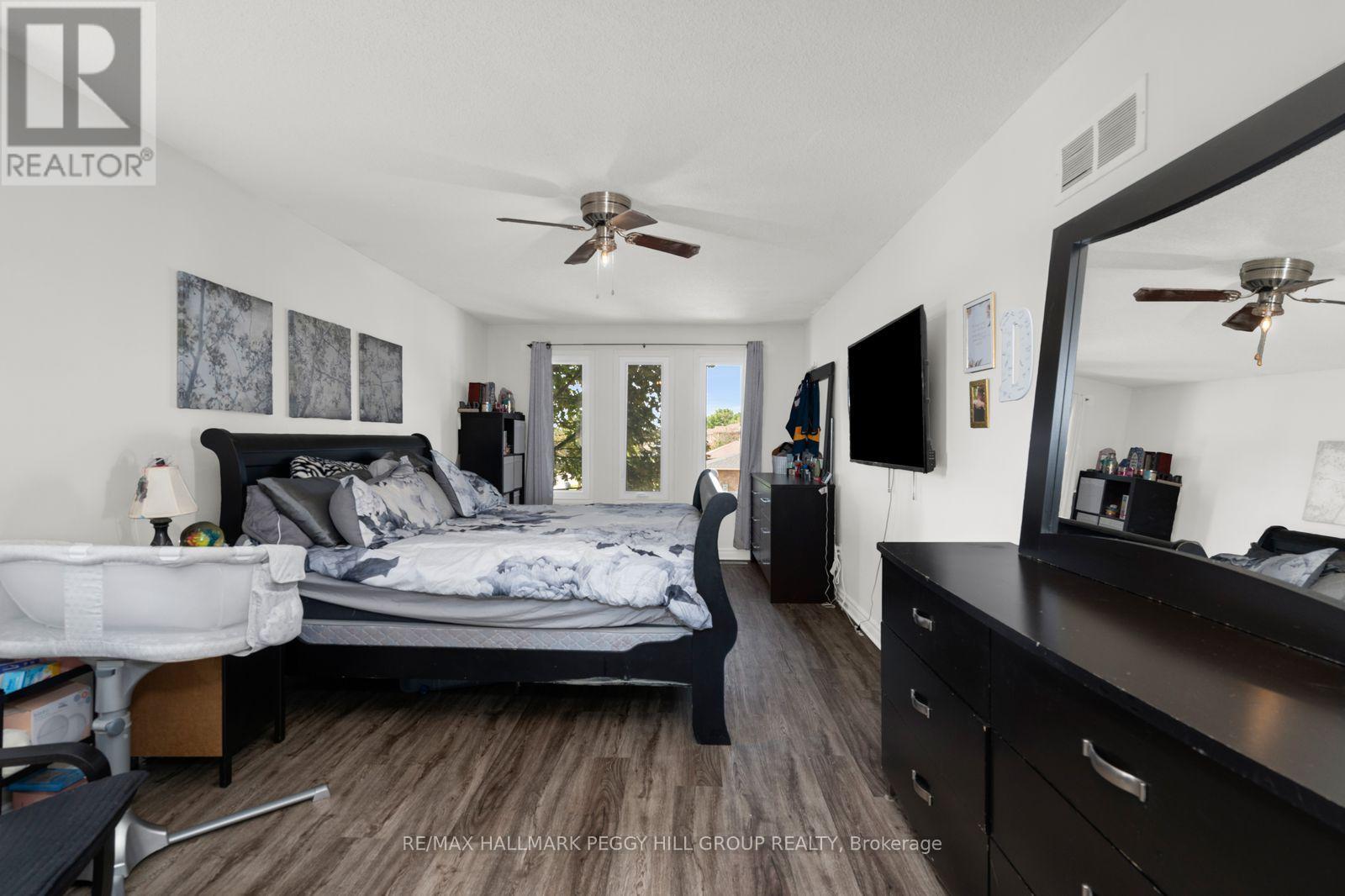 187 Johnson Street, Barrie, Ontario L4M 5Y9 - Photo 9 - S13676920