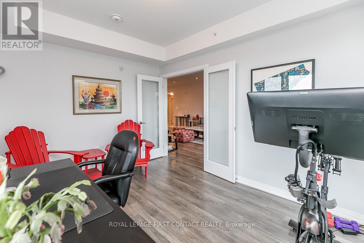 501 - 300 Essa Road, Barrie, Ontario L9J 0B9 - Photo 7 - S13677138