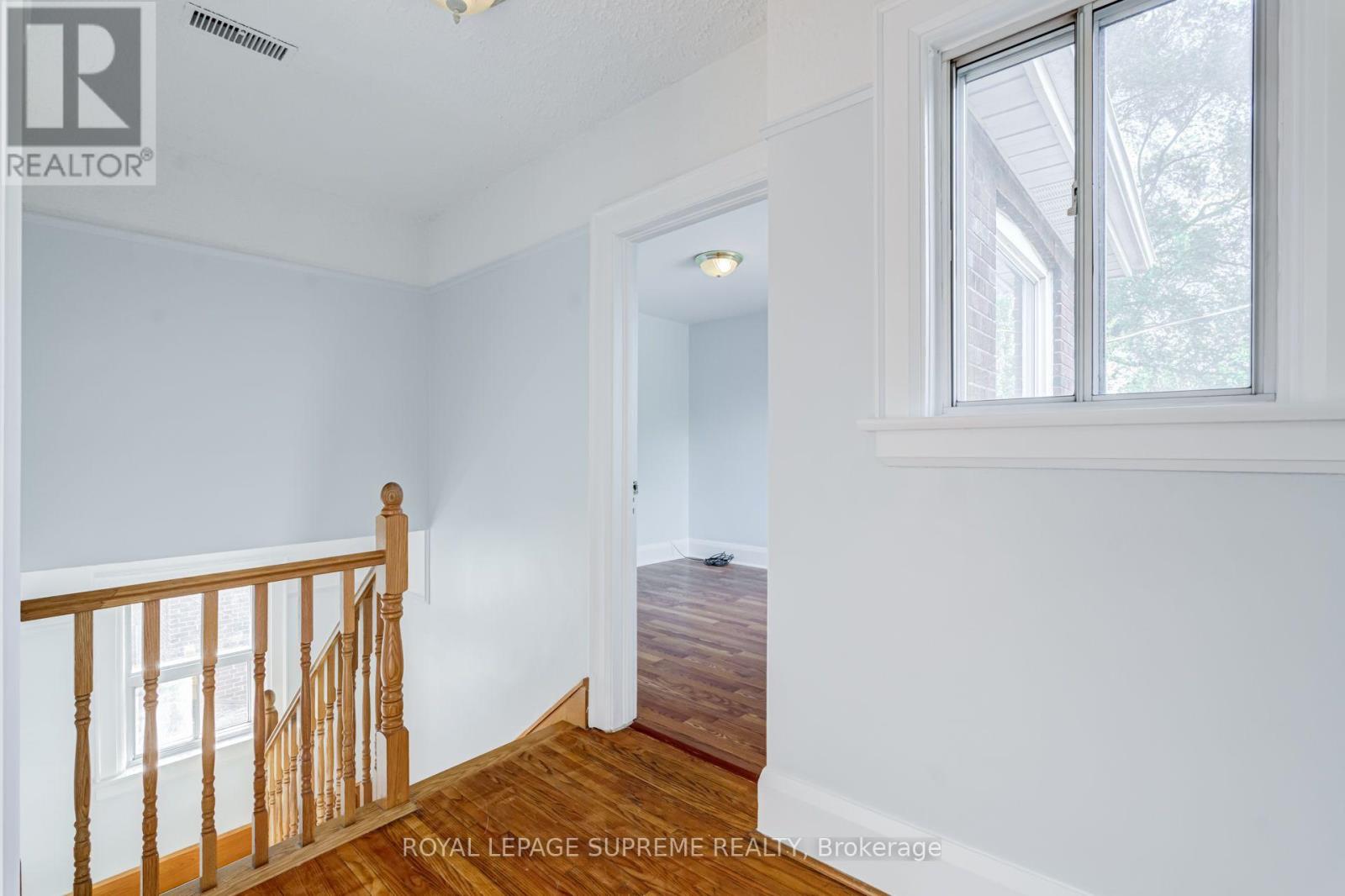 2 - 143 Connolly Street, Toronto, Ontario  M6N 1E8 - Photo 11 - W13676880