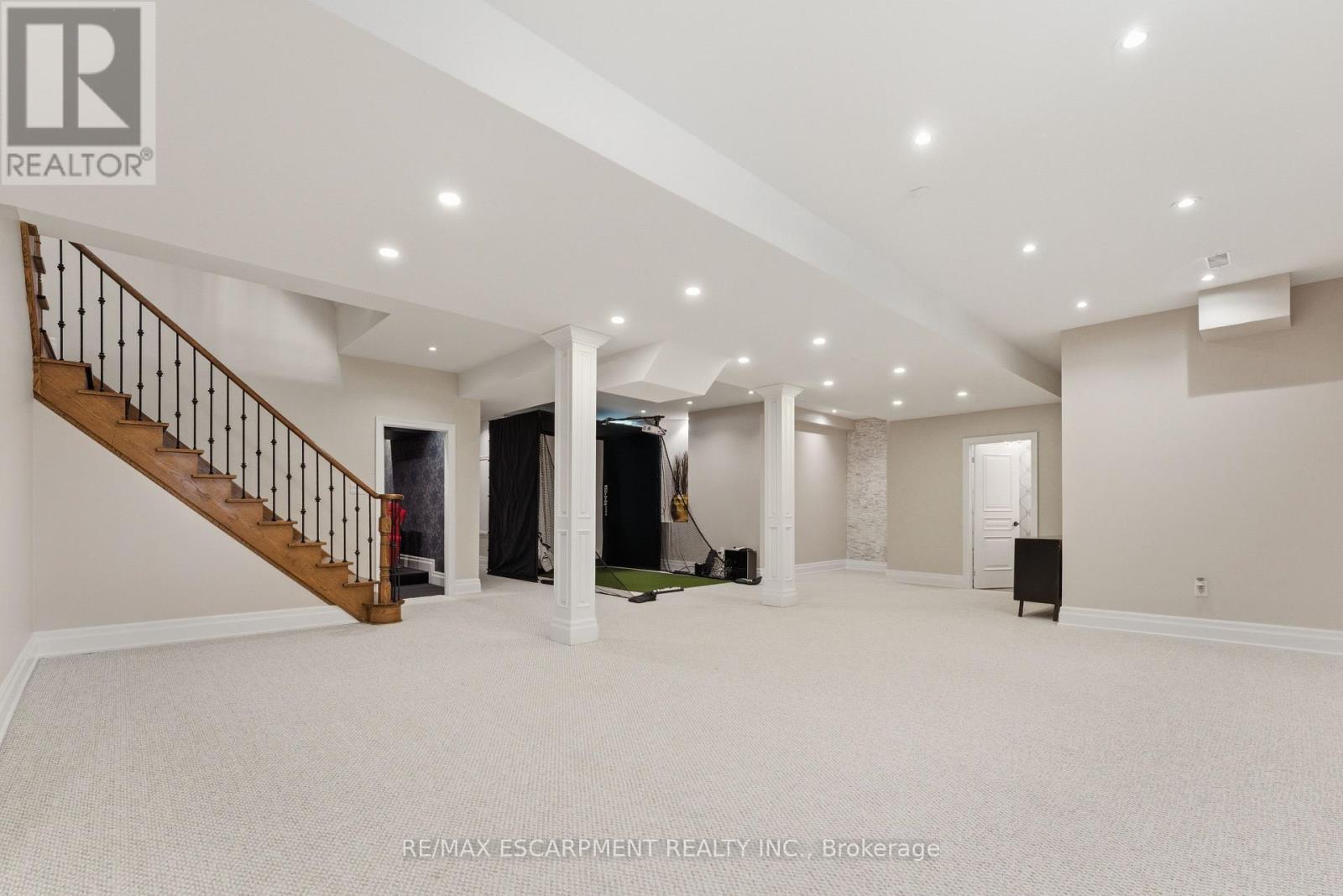 950 Fredonia Drive, Mississauga, Ontario L5C 2W4 - Photo 40 - W13676924