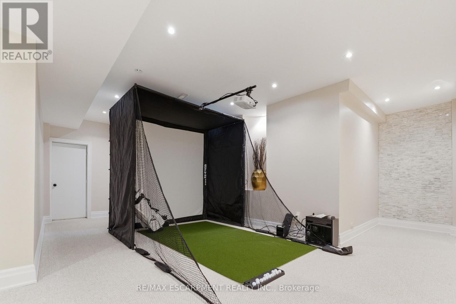 950 Fredonia Drive, Mississauga, Ontario L5C 2W4 - Photo 43 - W13676924