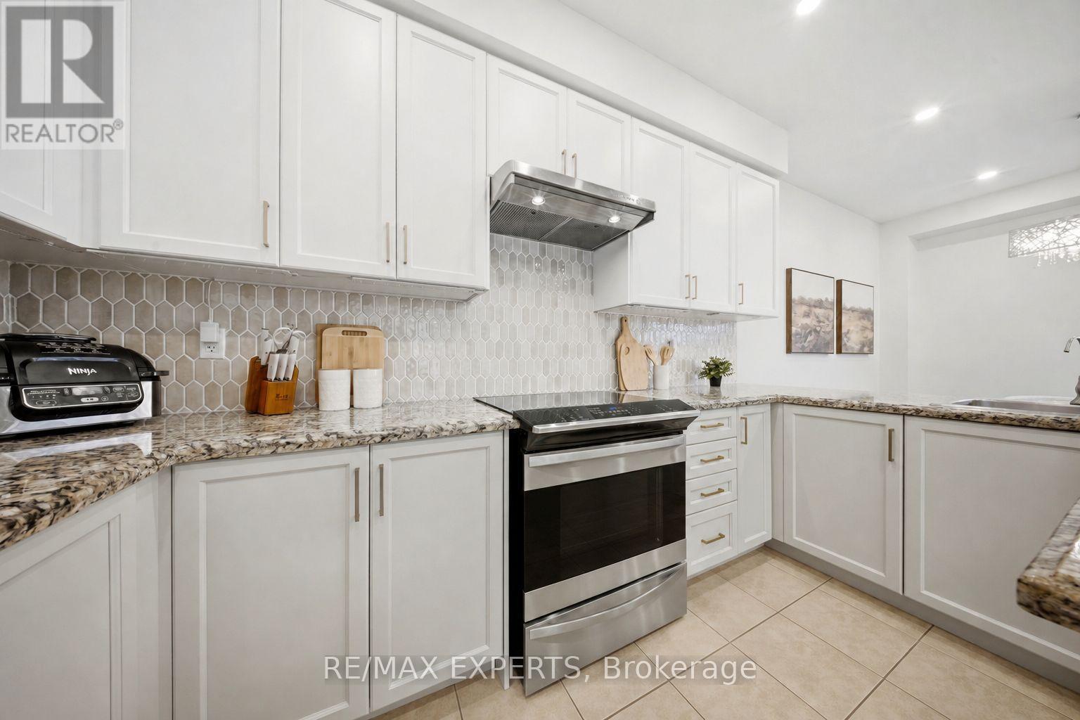 354 Hobbs Crescent, Milton, Ontario L9T 0J3 - Photo 14 - W13676948