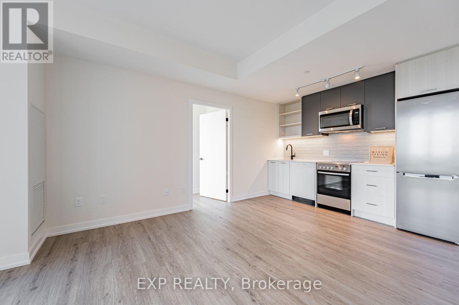 803 - 2300 St Clair Avenue W, Toronto, Ontario  M6N 1K8 - Photo 11 - W13677038