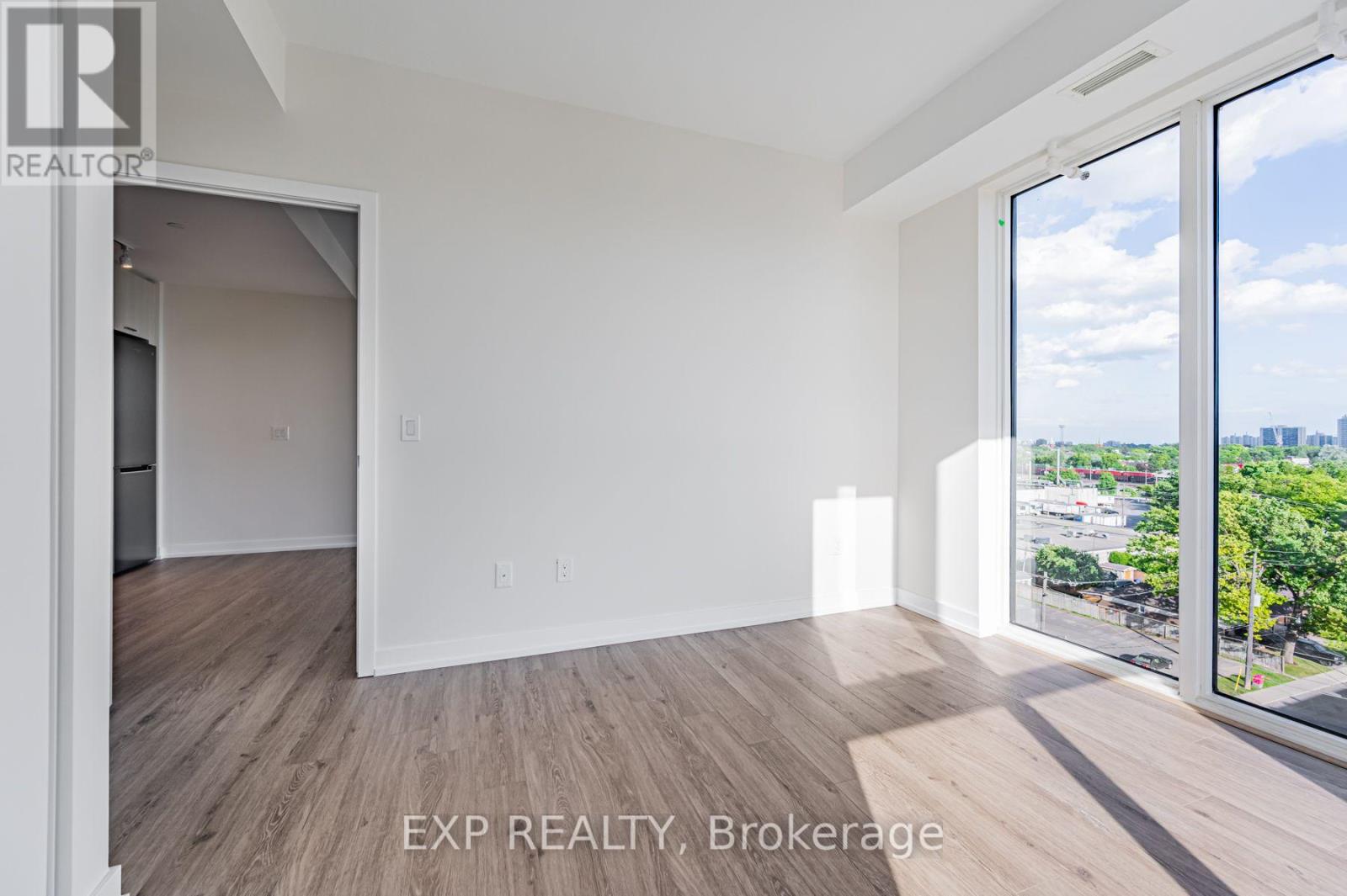 803 - 2300 St Clair Avenue W, Toronto, Ontario  M6N 1K8 - Photo 22 - W13677038