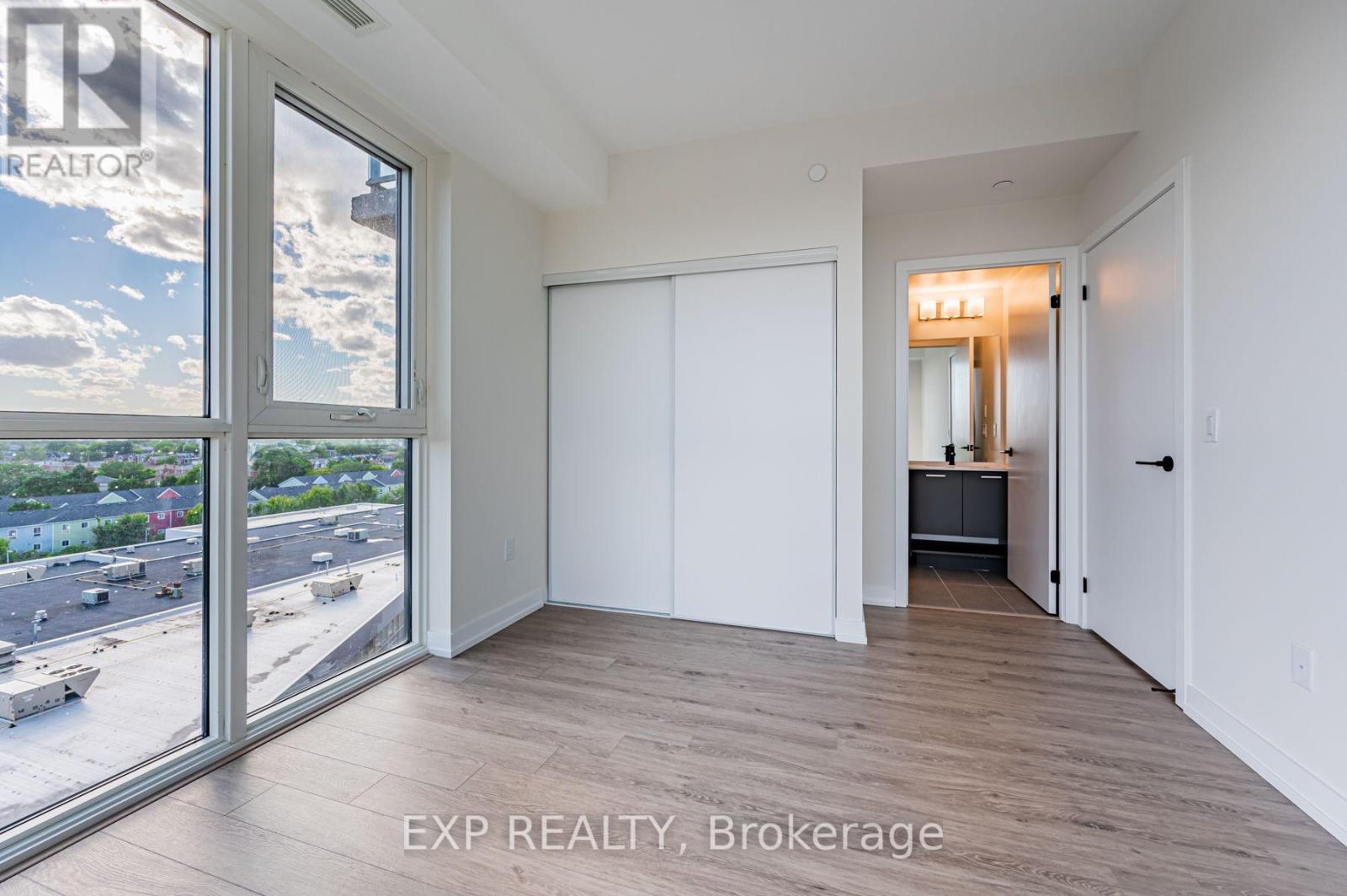 803 - 2300 St Clair Avenue W, Toronto, Ontario  M6N 1K8 - Photo 23 - W13677038