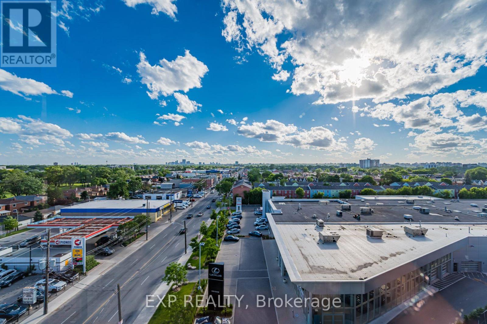 803 - 2300 St Clair Avenue W, Toronto, Ontario  M6N 1K8 - Photo 26 - W13677038