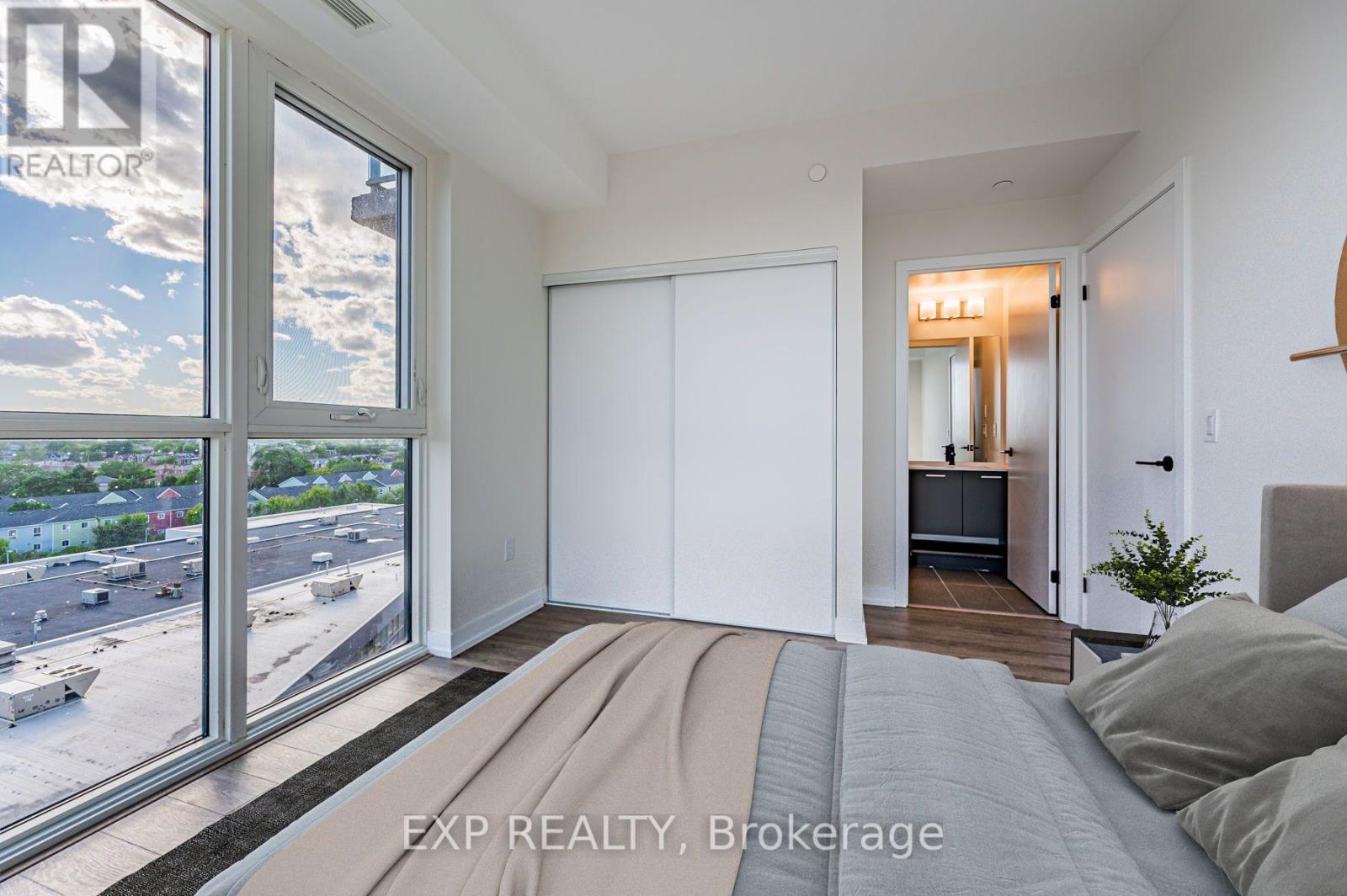 803 - 2300 St Clair Avenue W, Toronto, Ontario  M6N 1K8 - Photo 31 - W13677038