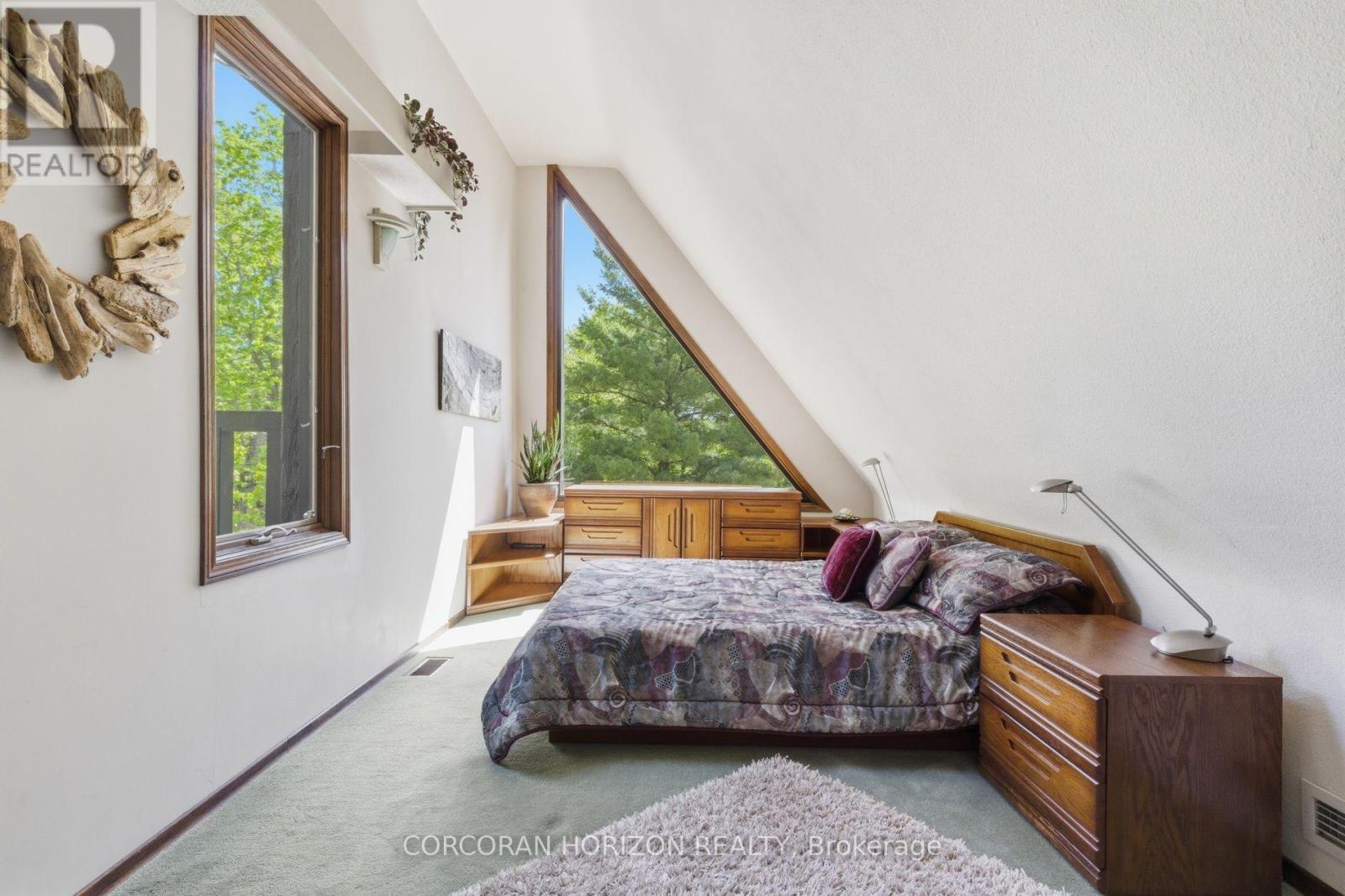 1285 Kirkwall Road, Hamilton, Ontario  N1R 5S2 - Photo 40 - X13415978