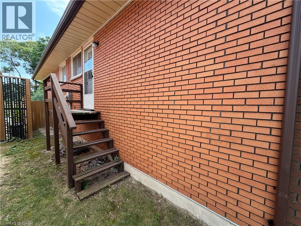237 Veronica Drive, Kitchener, Ontario  N2A 2R8 - Photo 28 - 40855926