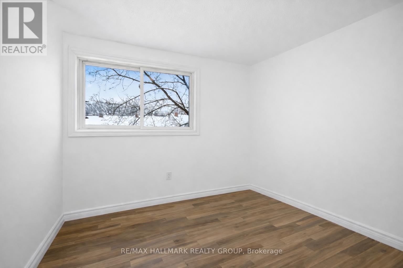 7 - 86 Esterlawn Private, Ottawa, Ontario K2A 4C1 - Photo 35 - X12732180
