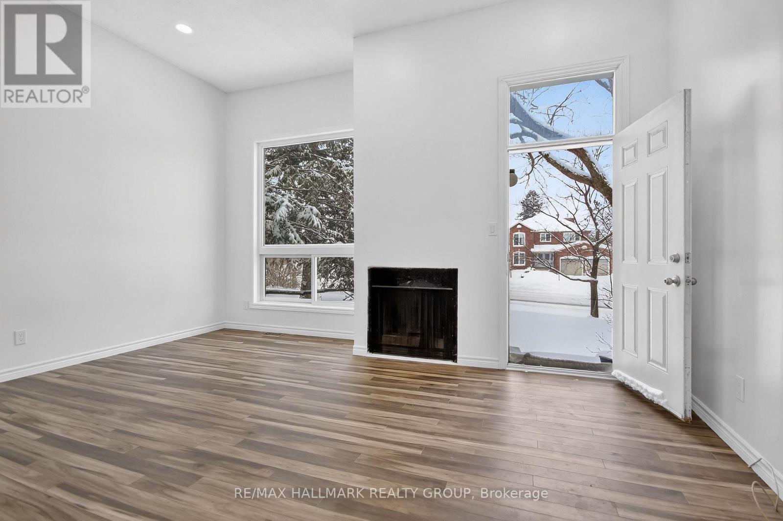 7 - 86 Esterlawn Private, Ottawa, Ontario K2A 4C1 - Photo 6 - X12732180