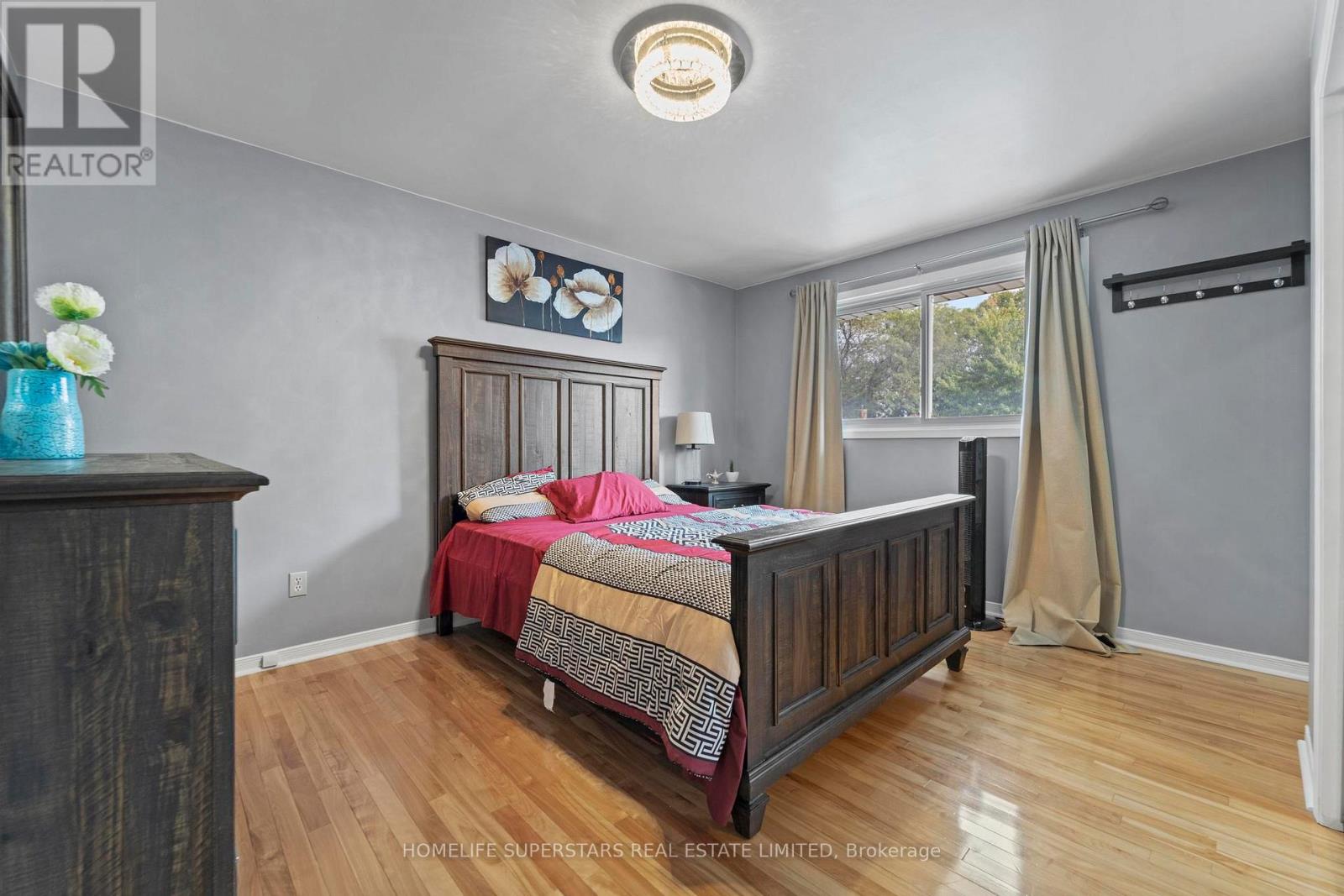 9925 Holly Crescent, Windsor, Ontario  N8R 1Y6 - Photo 19 - X13676972