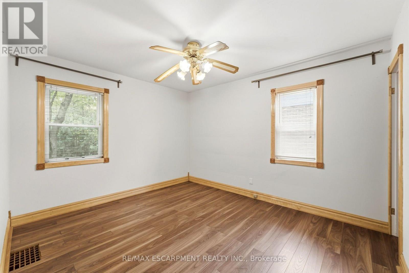 61 Glenmount Avenue, Hamilton, Ontario  L8S 2L3 - Photo 17 - X13677040