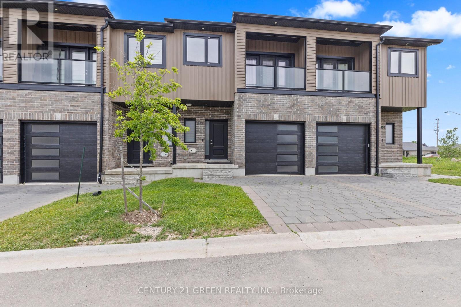 851 Sarnia Road, London North, Ontario  N6H 0K3 - Photo 2 - X13677142