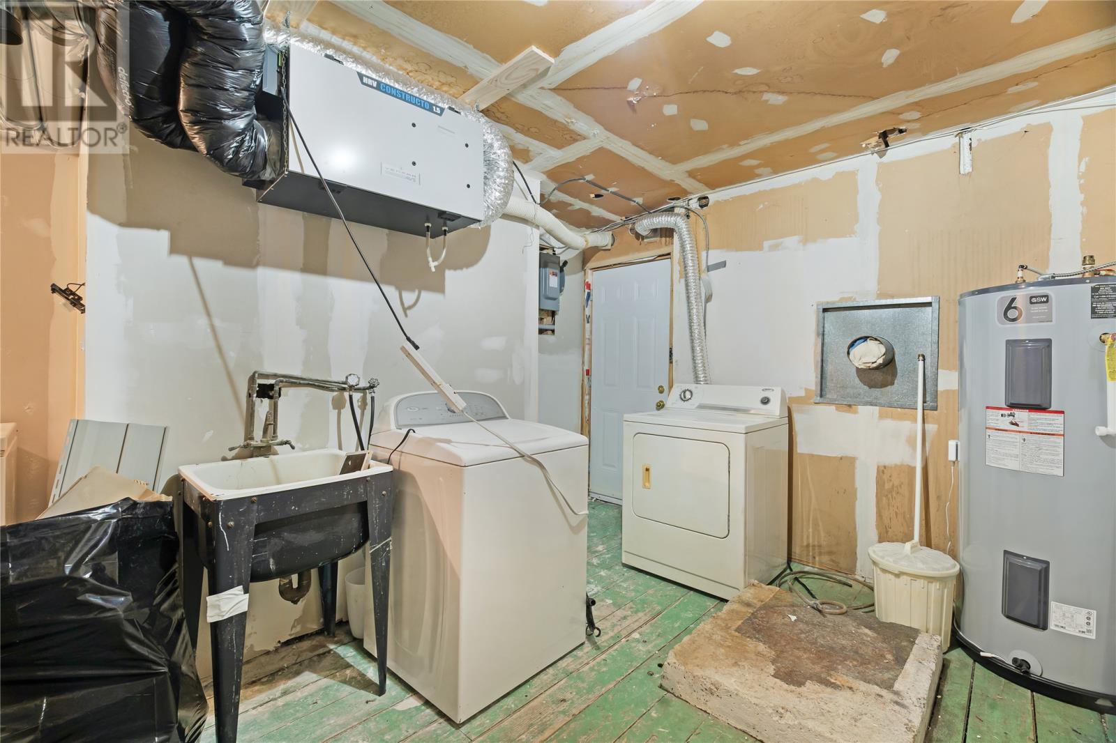 19 Holbrook Avenue, St. John's — photo 17