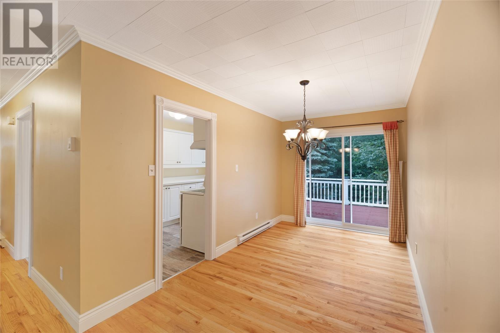 19 Holbrook Avenue, St. John's — photo 5