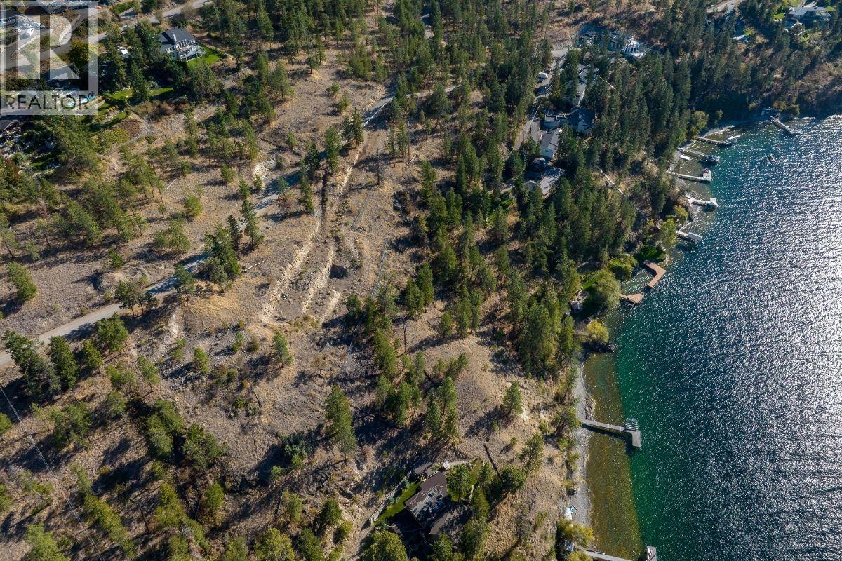 250 Lochview Road, Kelowna, British Columbia V1V 1G8 - Photo 4 - 10366942