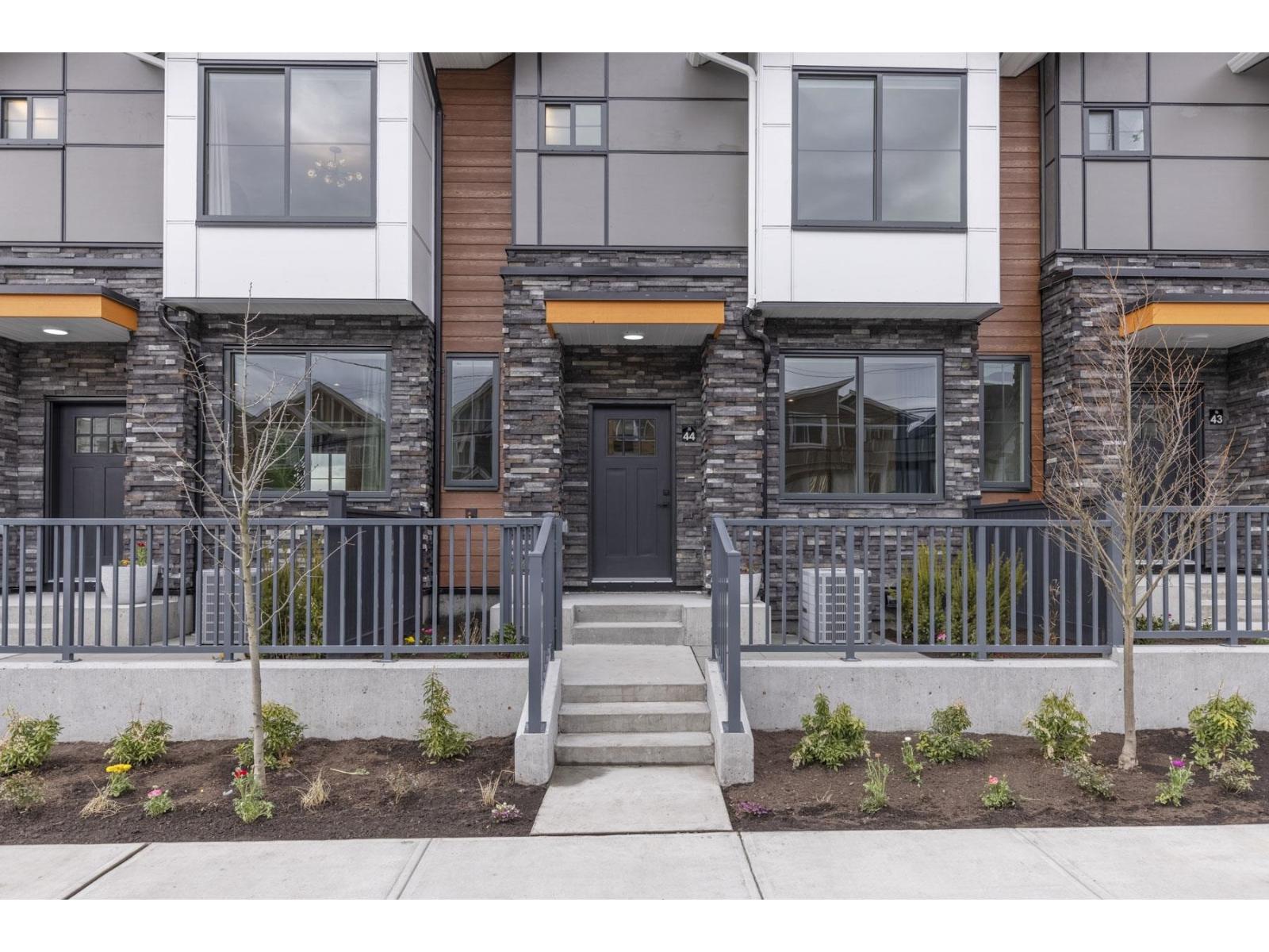 44 6035 141 Street, Surrey, British Columbia  V3X 0L6 - Photo 4 - R3155705