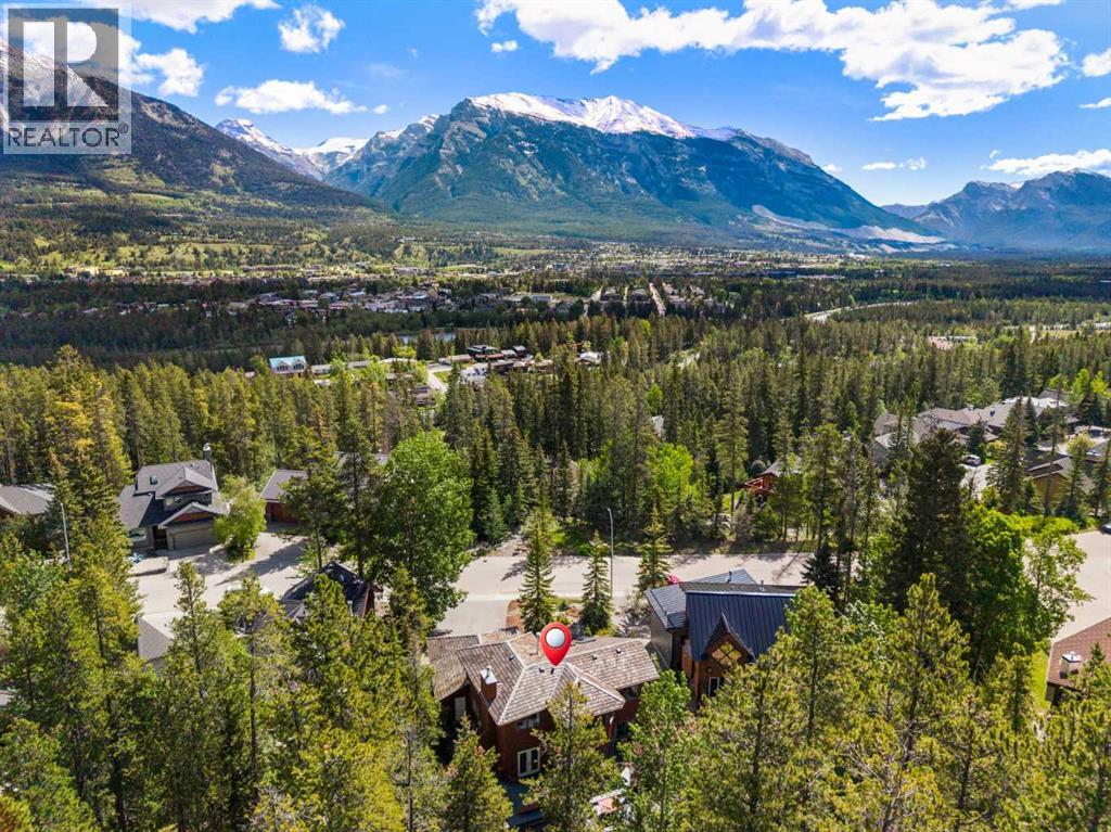 1072 Evergreen, Canmore, Alberta  T1W 2P9 - Photo 21 - A2319558