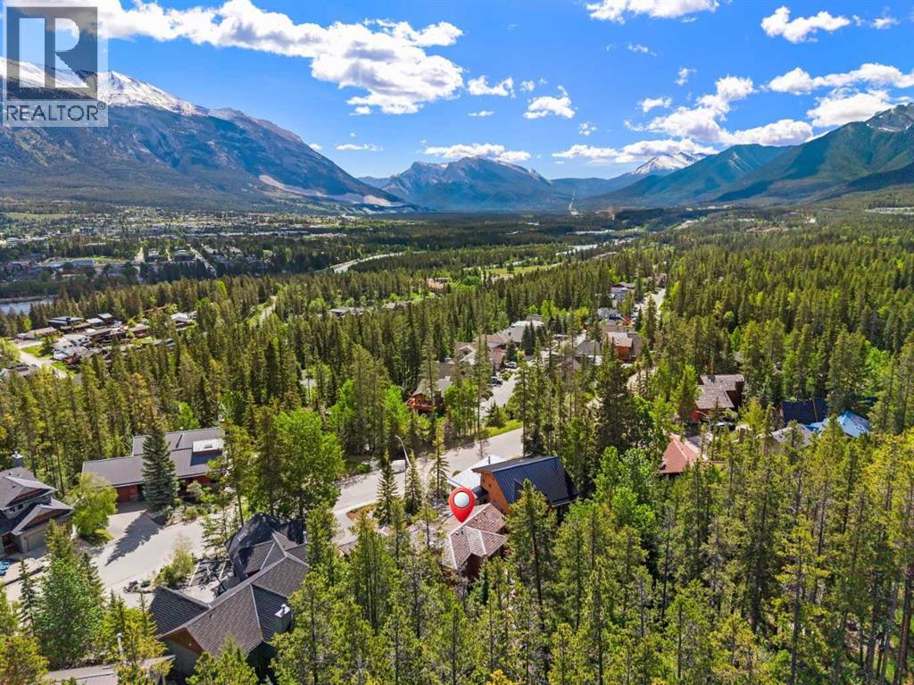 1072 Evergreen, Canmore, Alberta  T1W 2P9 - Photo 22 - A2319558