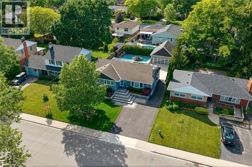 2113 Courtland Drive, Burlington, Ontario  L7R 1R7 - Photo 50 - 40853402
