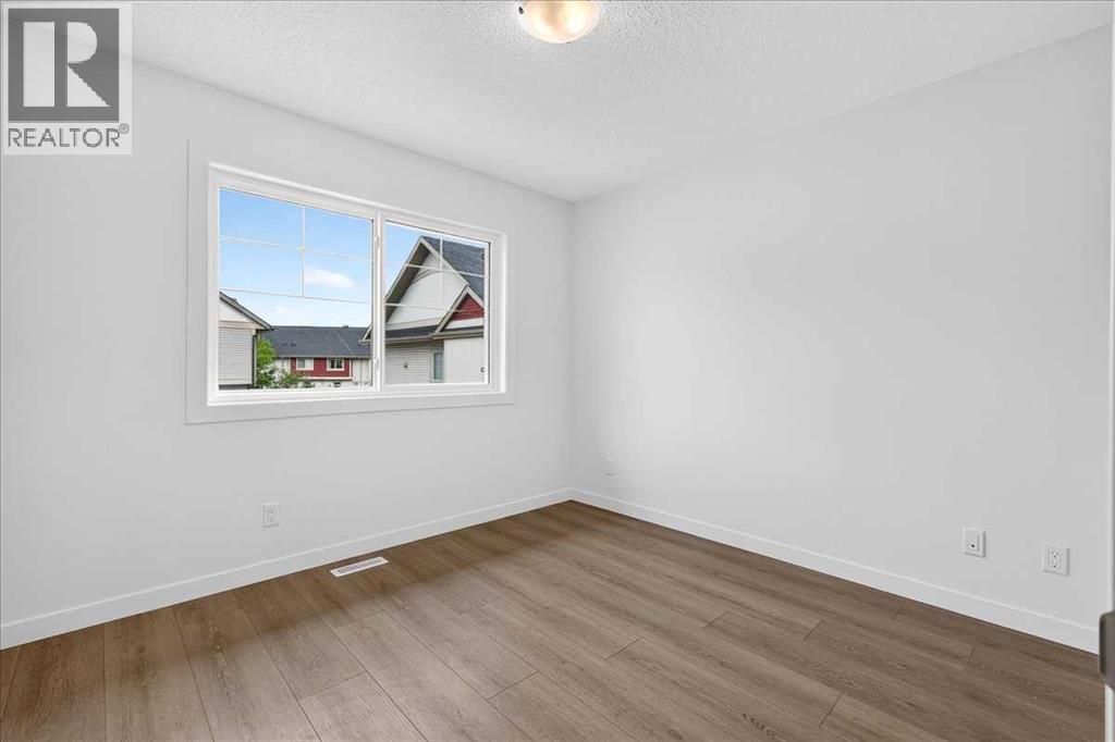 134 New Brighton Landing Se, Calgary, Alberta T2Z 1C1 - Photo 29 - A2335865