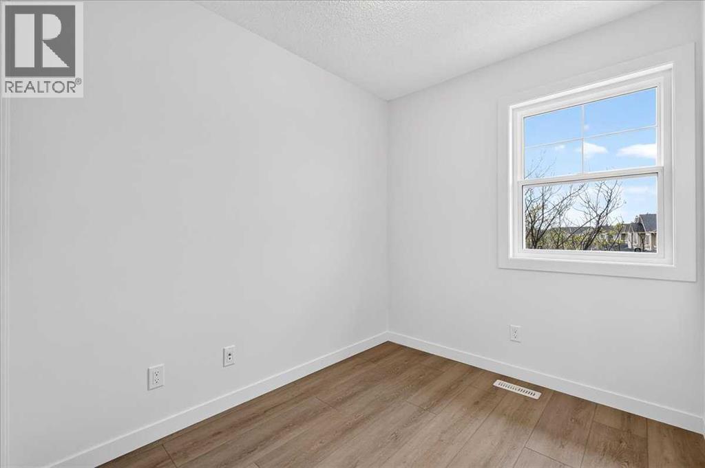 134 New Brighton Landing Se, Calgary, Alberta T2Z 1C1 - Photo 37 - A2335865