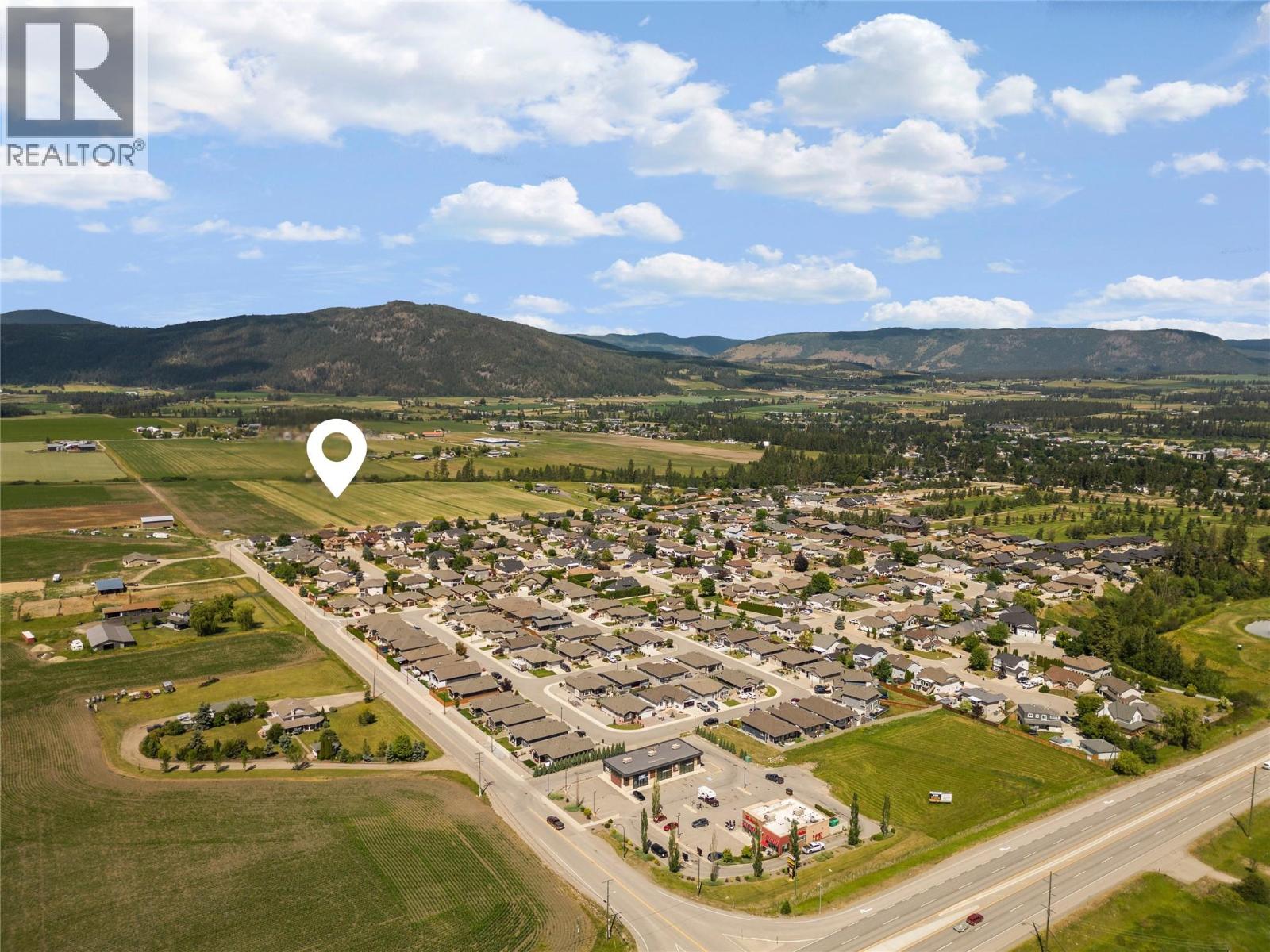 2049 Okanagan Street, Armstrong, British Columbia  V4V 0B7 - Photo 8 - 10388975