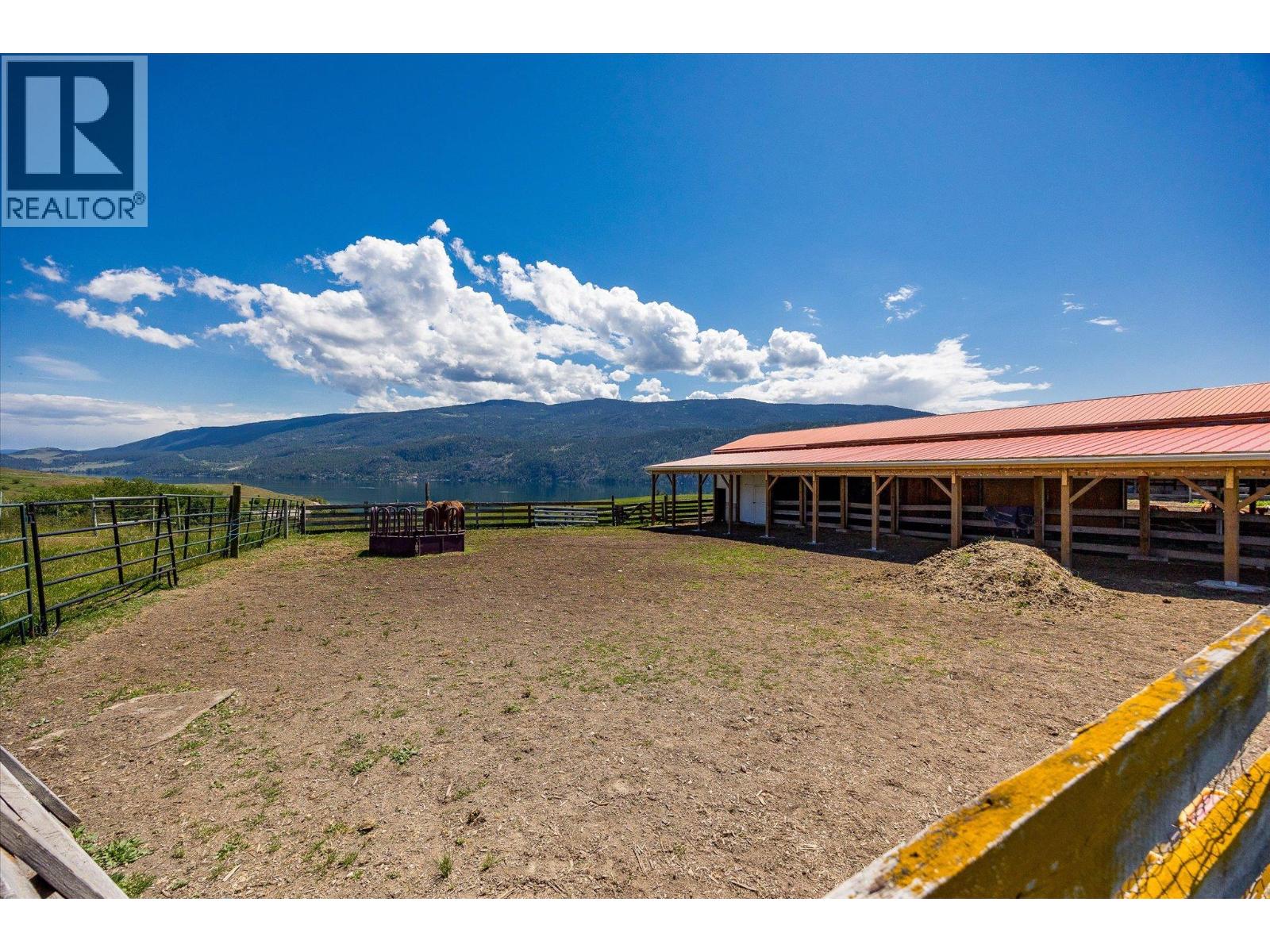201 Highway 97, Vernon, British Columbia  V1H 1G1 - Photo 22 - 10391007