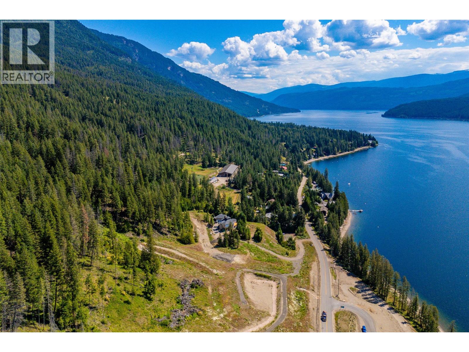 Sunnybrae-Canoe Point Road Unit# 2, Tappen, British Columbia  V0E 2X1 - Photo 3 - 10393542