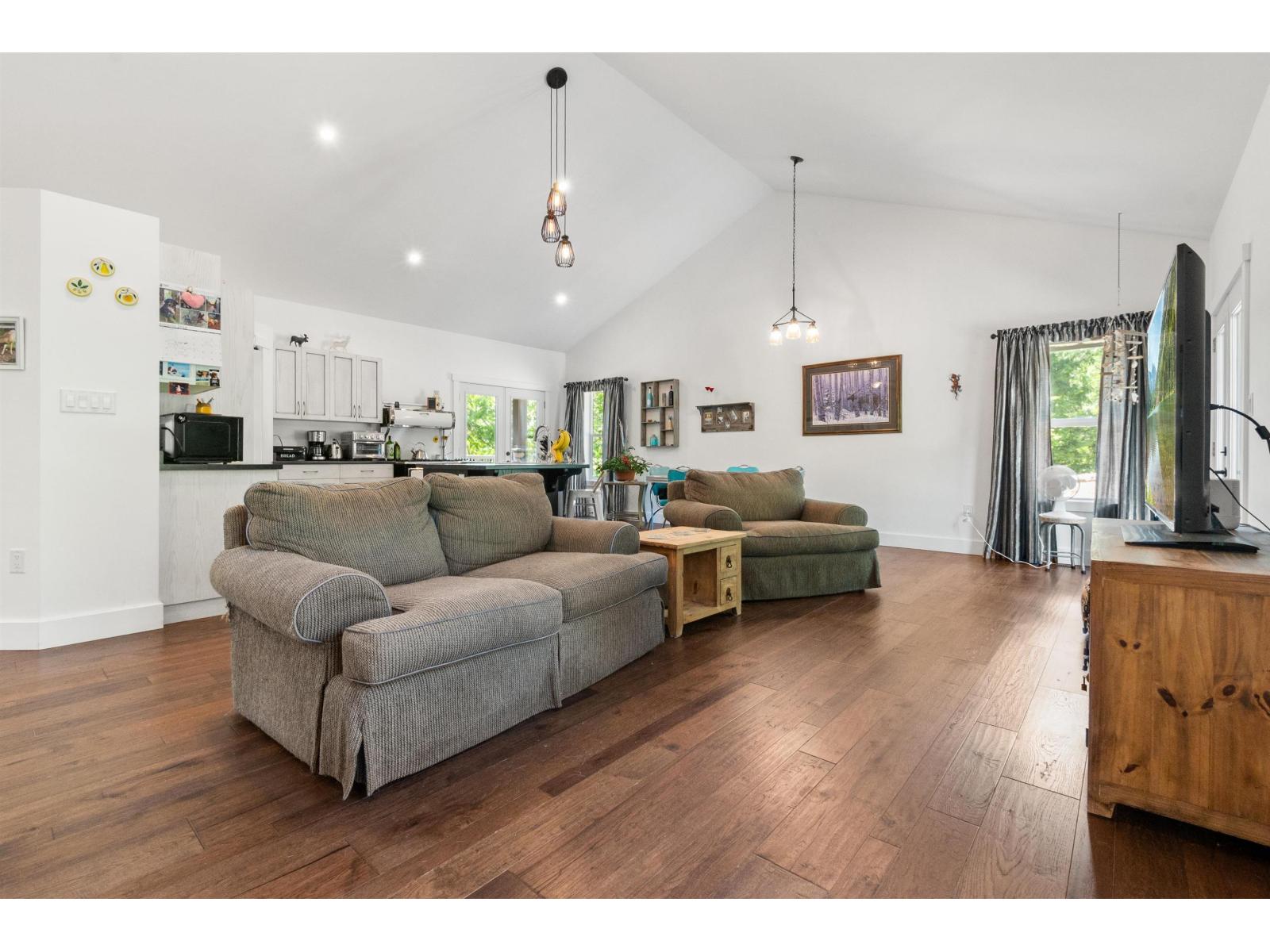 65356 Wotten Road, Yale 