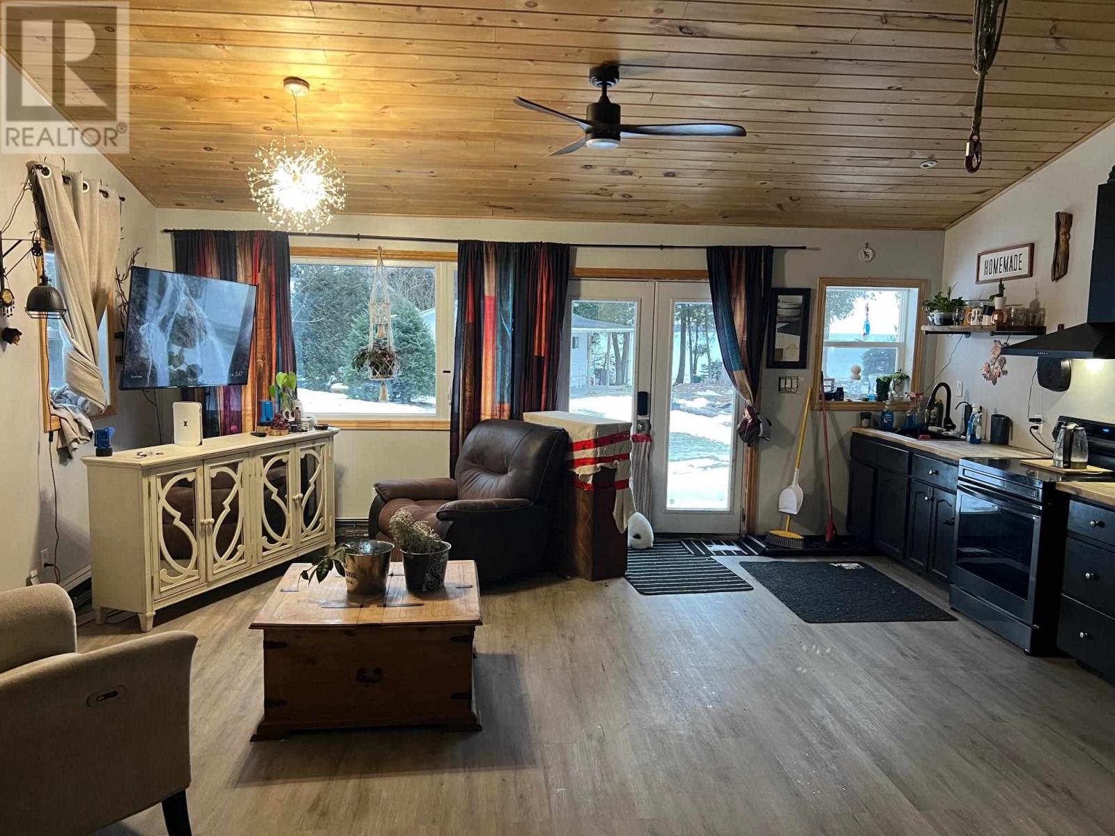 49 Nils Bay Rd, Goulais River, Ontario  P0S 1E0 - Photo 11 - SM262193