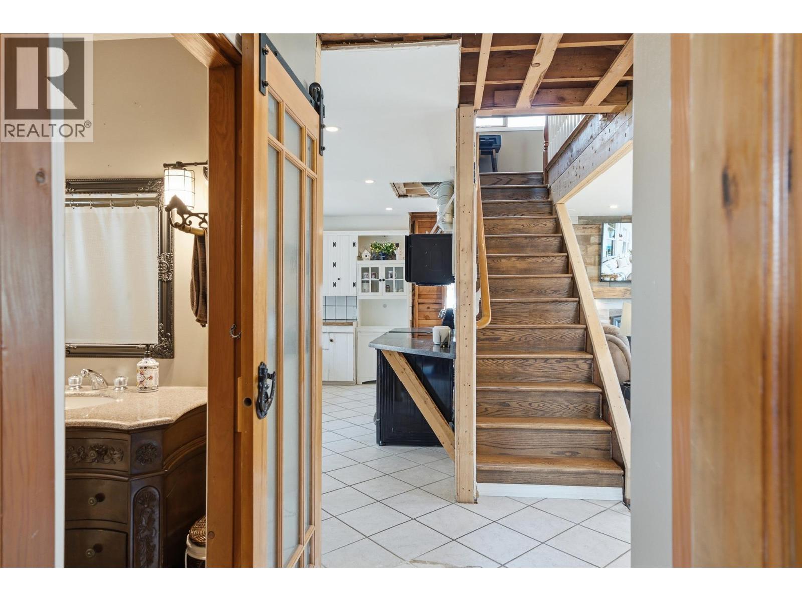 3052 Westsyde Road, Kamloops, British Columbia  V2B 7G3 - Photo 23 - 10397676