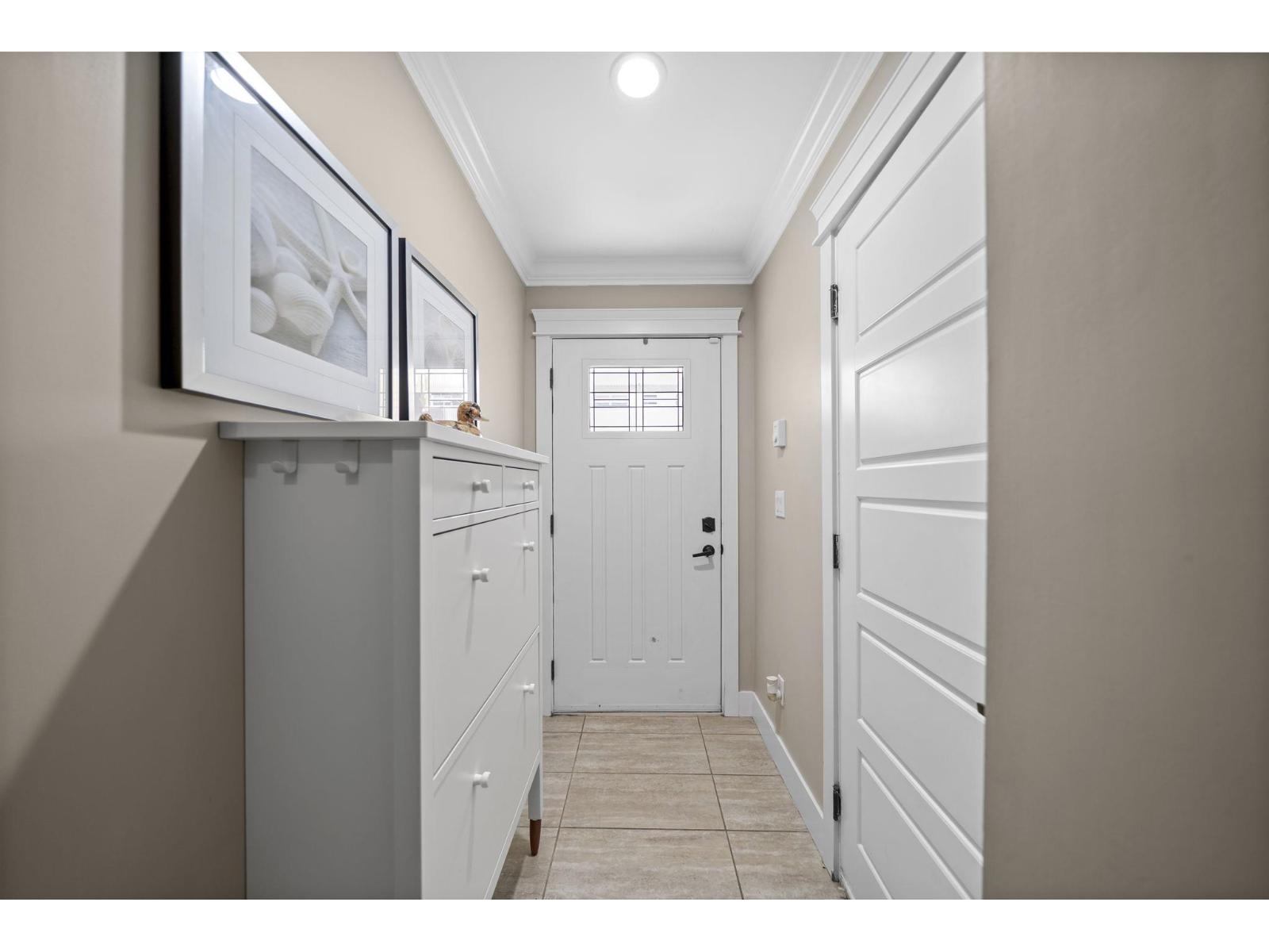 17 17171 2b Avenue, Surrey, British Columbia  V3Z 9R1 - Photo 2 - R3155907