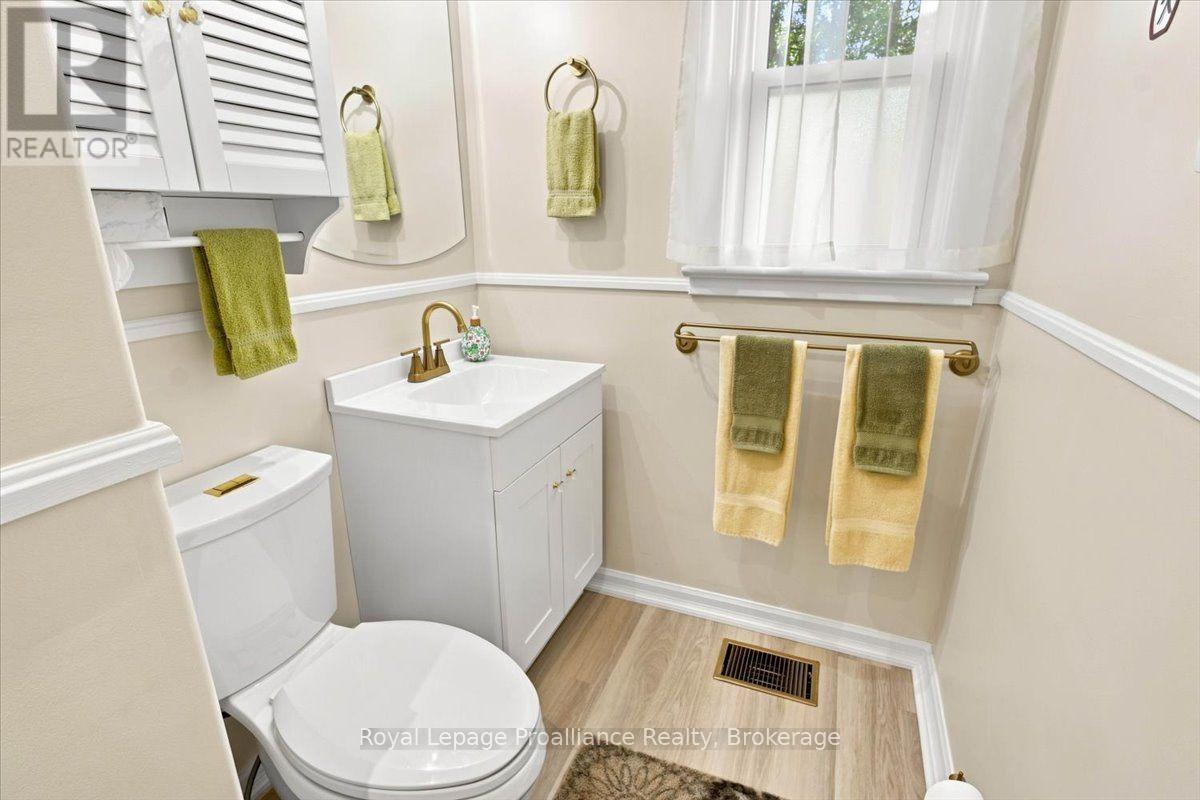 14 Victoria Street N, Tweed, Ontario  K0K 3J0 - Photo 24 - X13677238