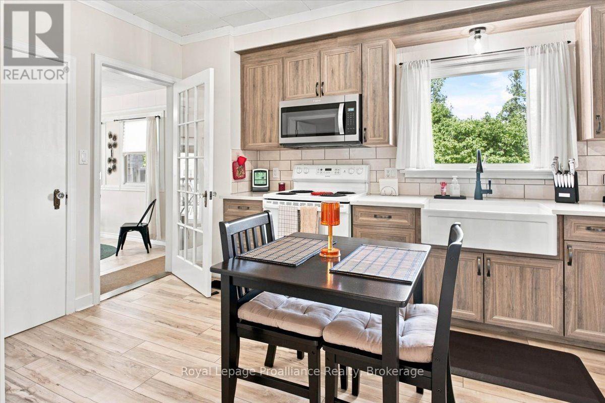 14 Victoria Street N, Tweed, Ontario  K0K 3J0 - Photo 7 - X13677238