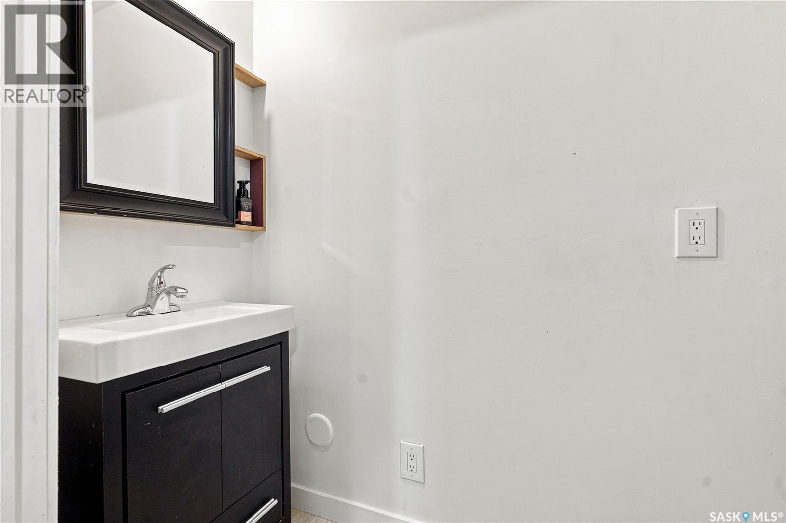 3445 11th Street W, Saskatoon, Saskatchewan  S7M 1K4 - Photo 45 - SK045579