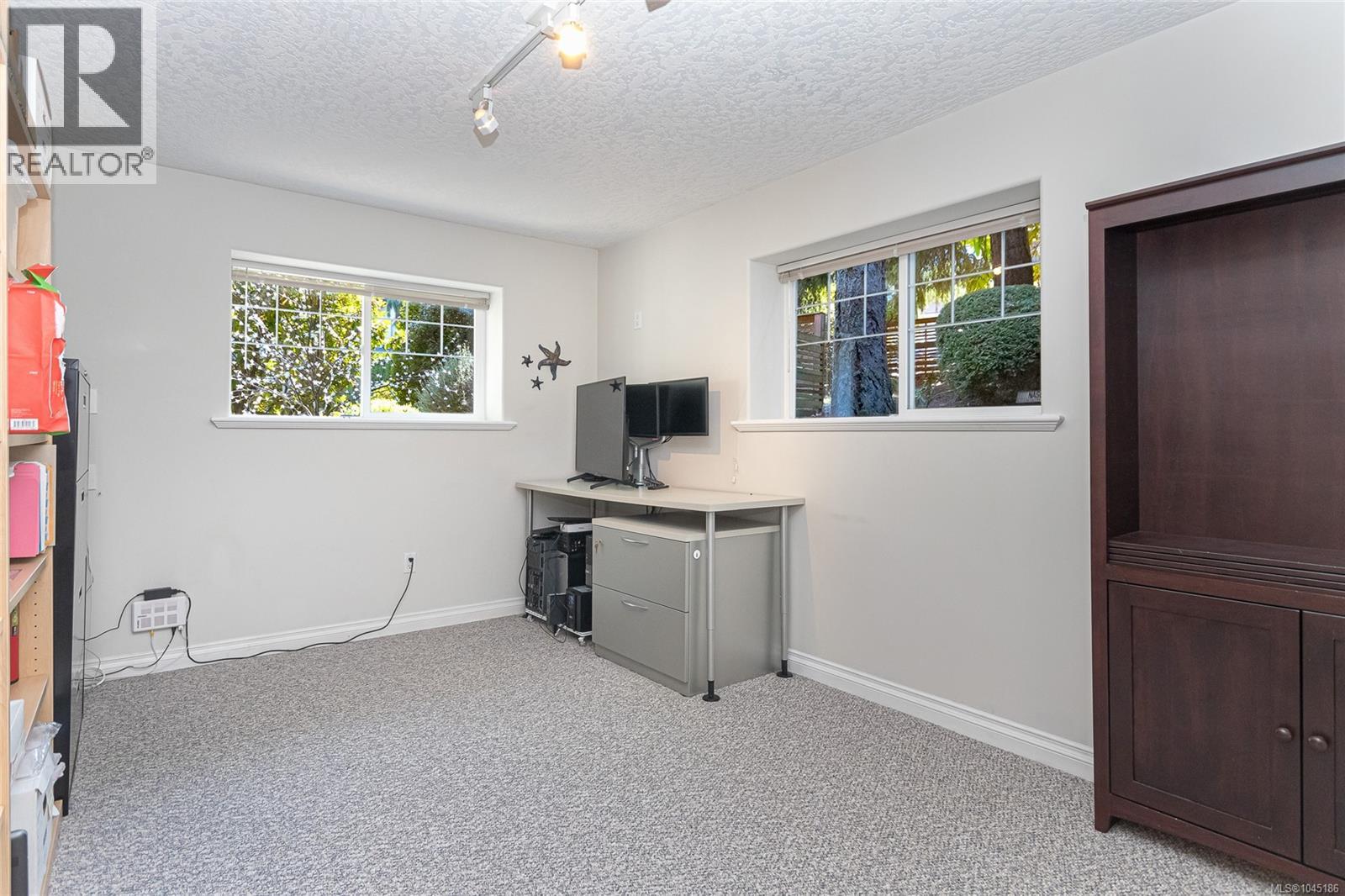 7348 Ridgedown Crt, Central Saanich, British Columbia  V8M 2H7 - Photo 40 - 1045186