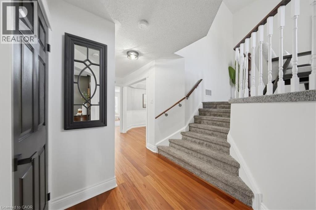 3967 Beacham Street, Mississauga, Ontario  L5N 6S9 - Photo 7 - 40844737