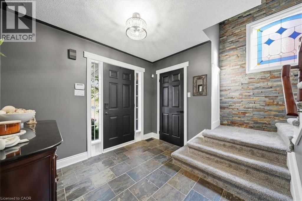 3967 Beacham Street, Mississauga, Ontario  L5N 6S9 - Photo 10 - 40844737