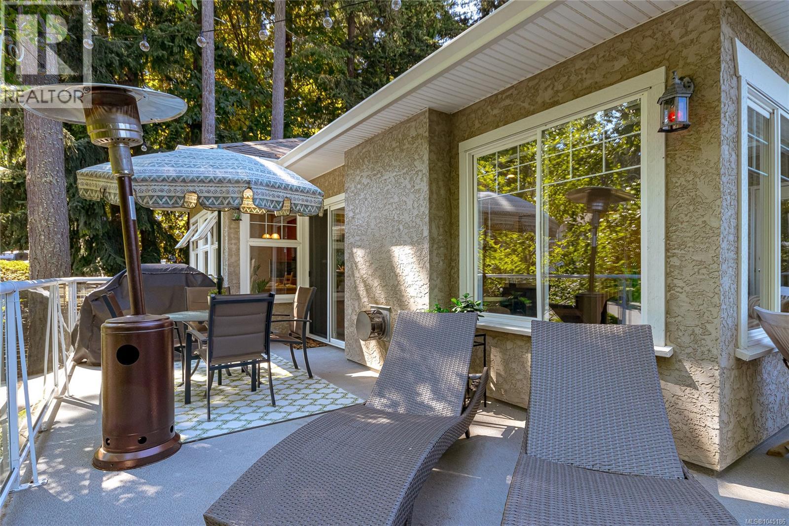 7348 Ridgedown Crt, Central Saanich, British Columbia  V8M 2H7 - Photo 23 - 1045186